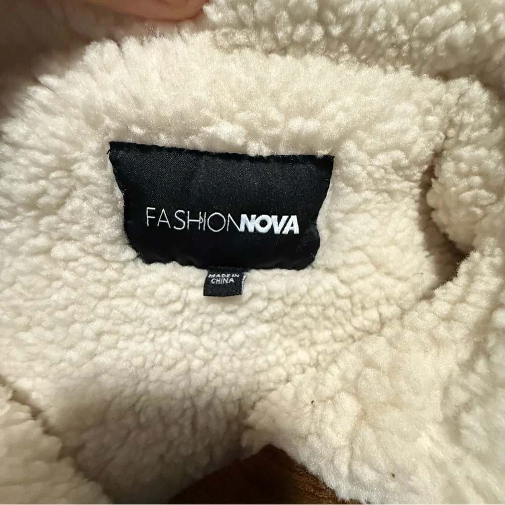 Fashion Nova Brown Corduroy Teddy Jacket with White Collar Size S